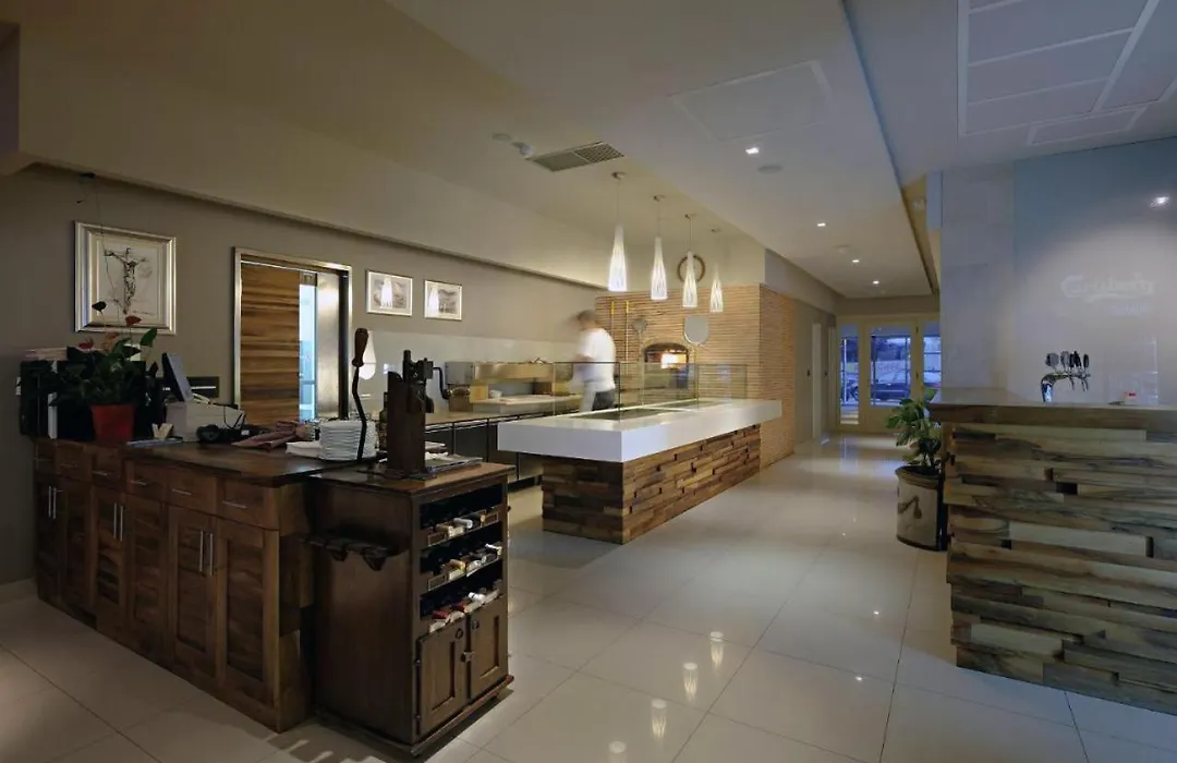 Hotel Grace-1